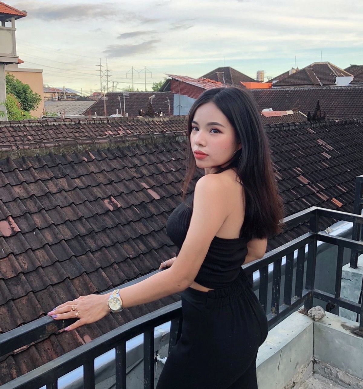 25Zoey 5'3 or under(160cm),Bisexual,Tall,German,Asian